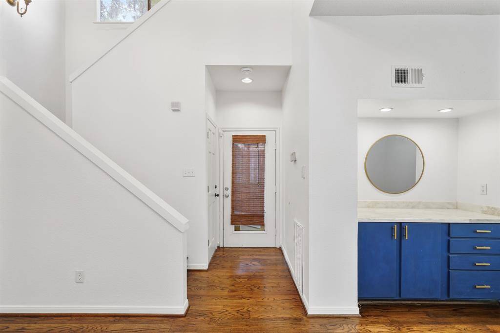 This stunning townhome boasts soaring ceilings, hardwoods, and a layout designed for comfort and style. Make it yours today!