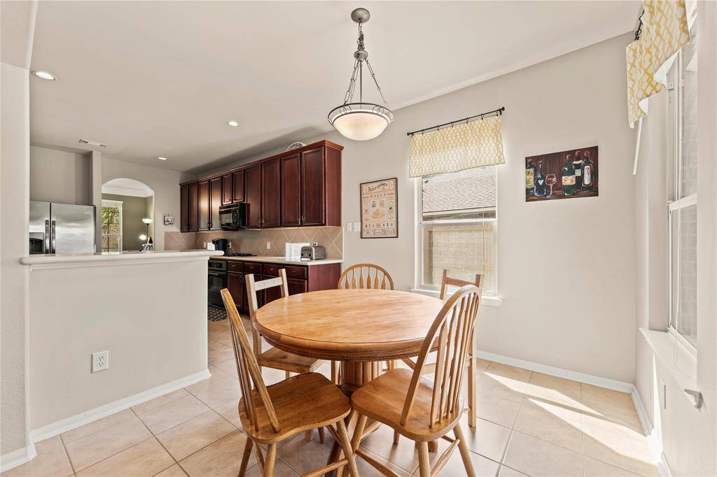 Breakfast room