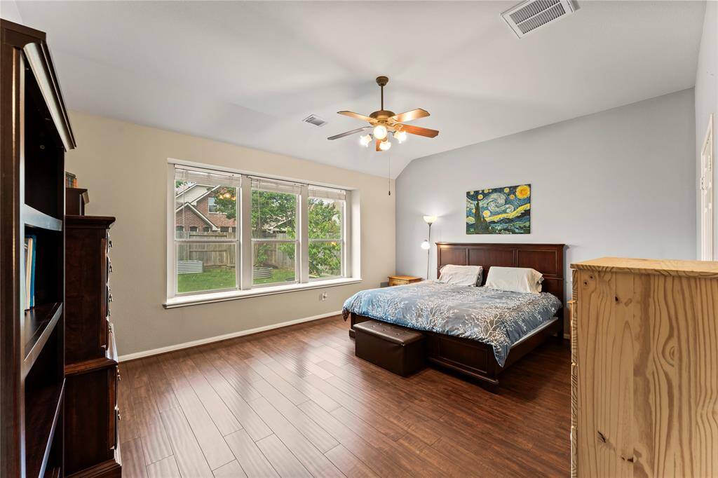 Primary Bedroom 1.1st floor