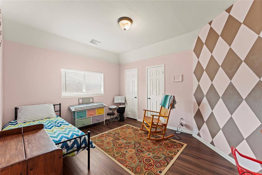 Secondary bedroom 2.2nd Floor