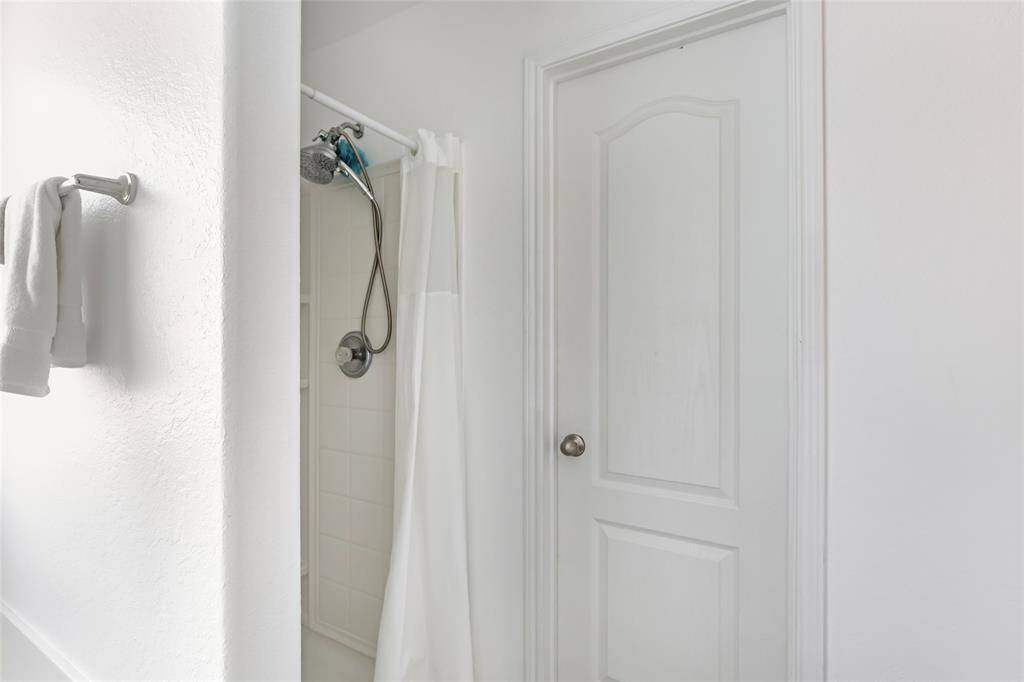 PRIMARY BATH SHOWER