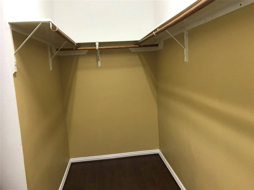 Master closet left side