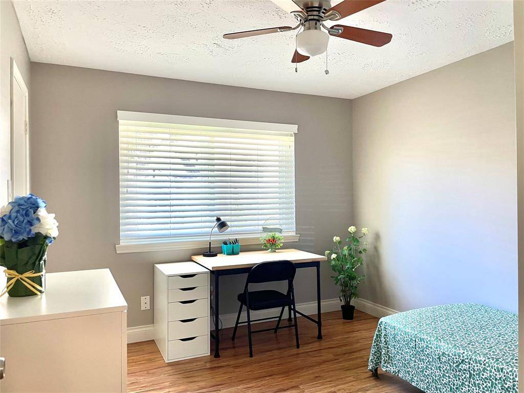 secondary bedroom 2