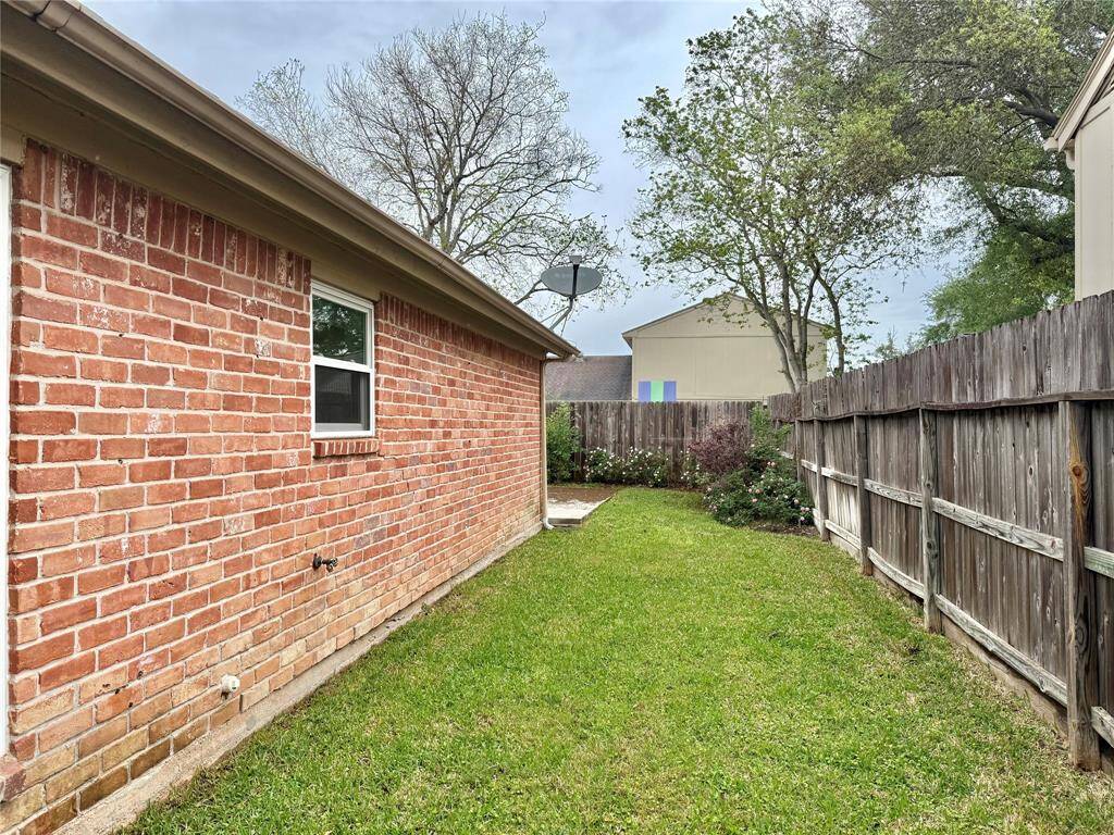 Side yard
