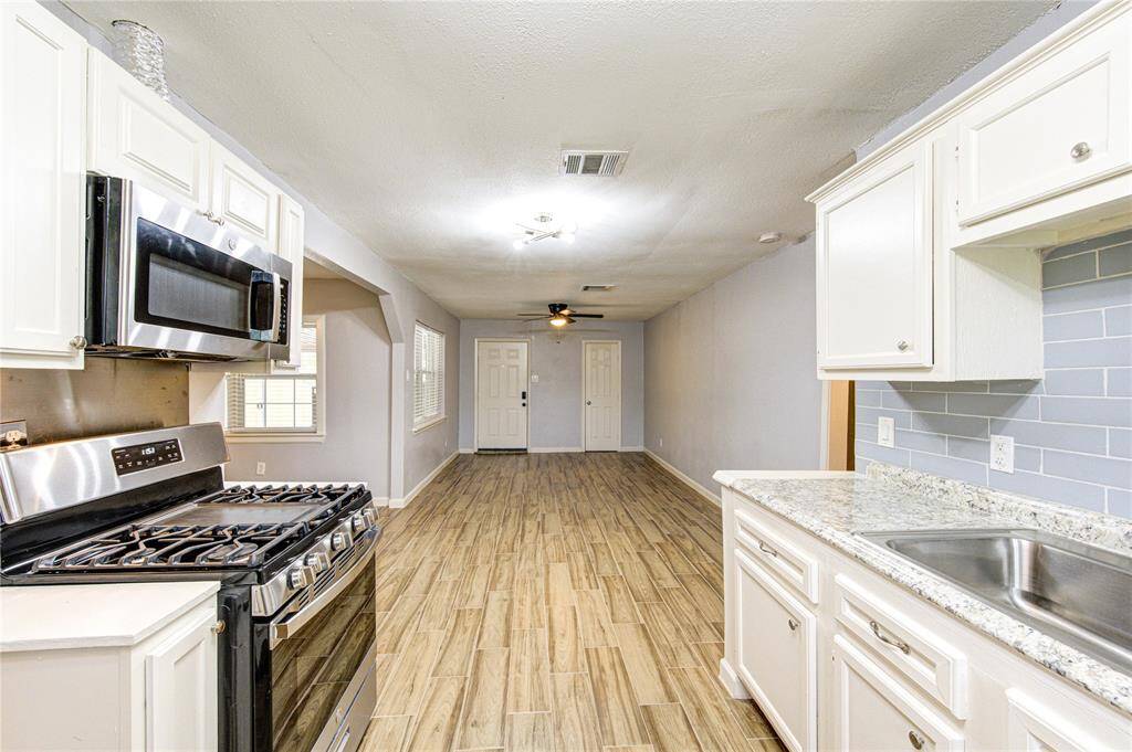 Open Kitchen