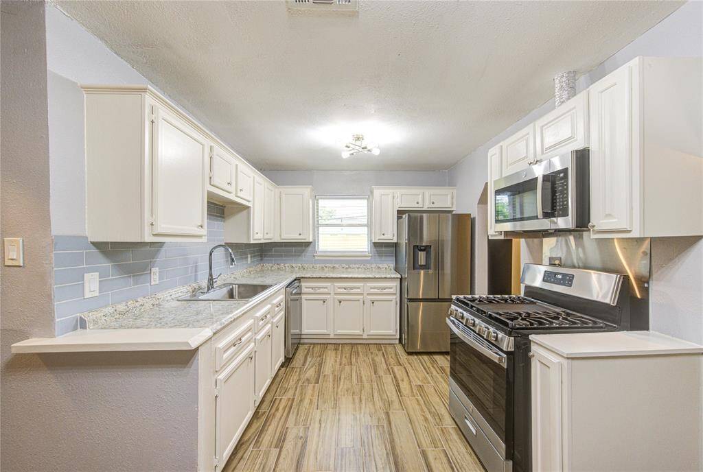 Open Kitchen