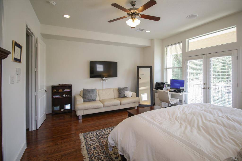 Recessed lighting, private balcony, and abundance of space!