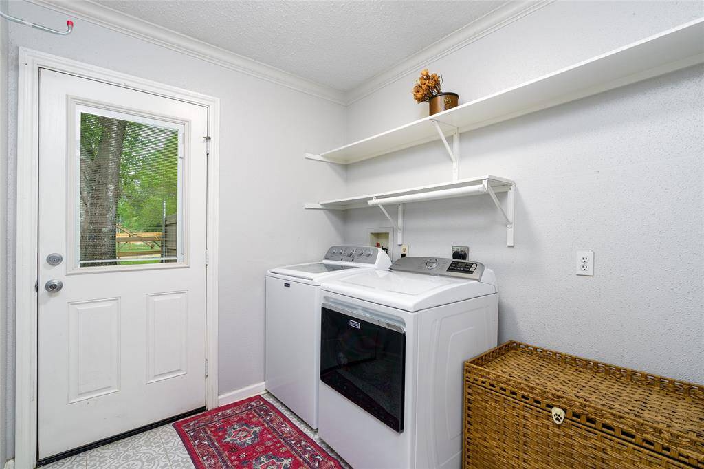 2nd washer & dryer located in the primary bath.