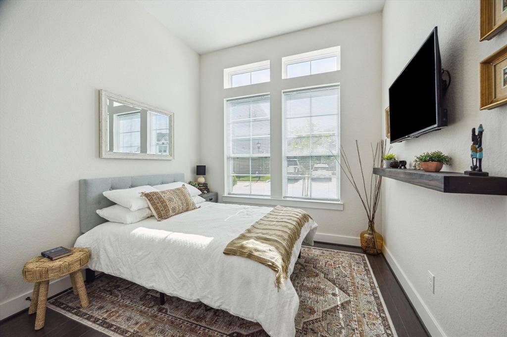 Custom First-Floor Bedroom & Full Bath – One of only 2 homes in Somerset Green withthis exceptional layout.