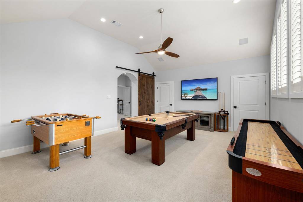 Located on the second floor is an enormous flex space. This space is perfect for gameroom/playroom/gym - the options are endless. The room is very large and can easily function as a multi-use room to fit your needs.