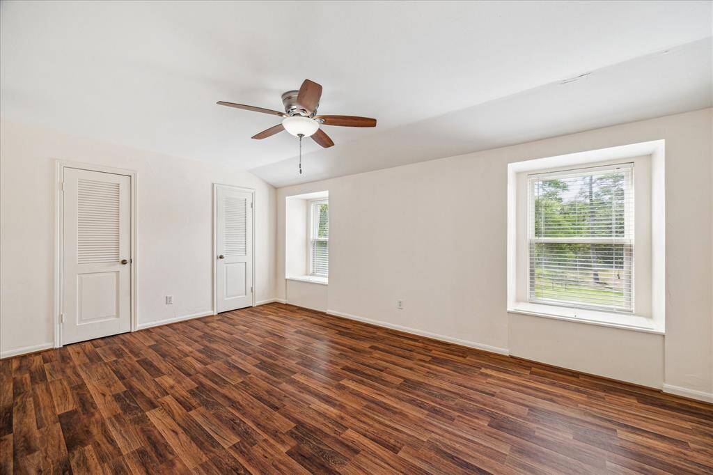 Another upstairs large bedroom!