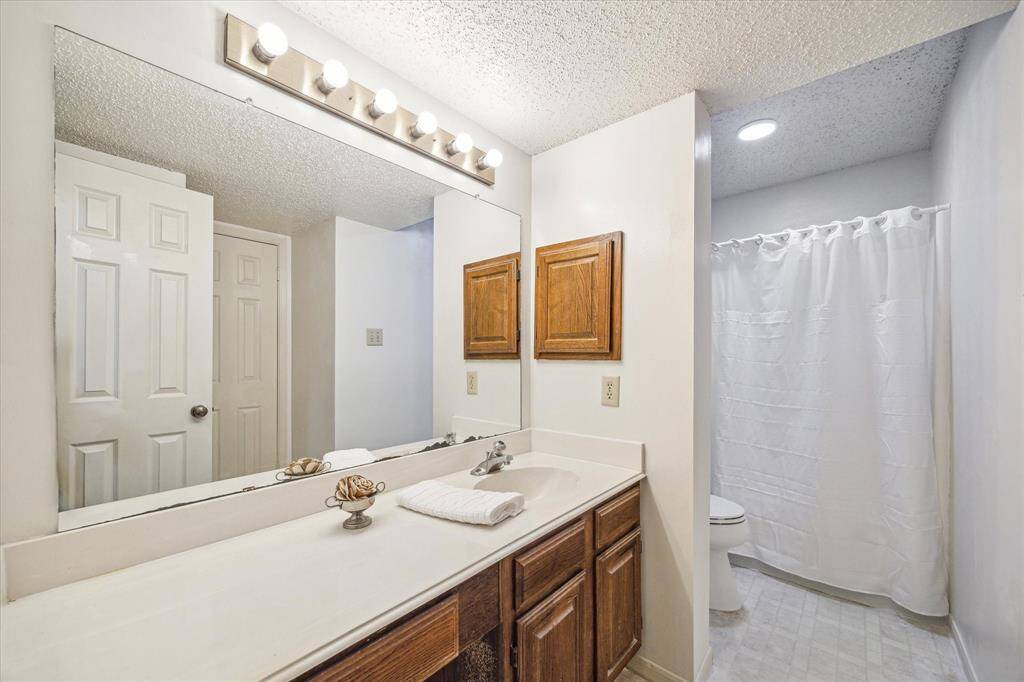 Guest bath