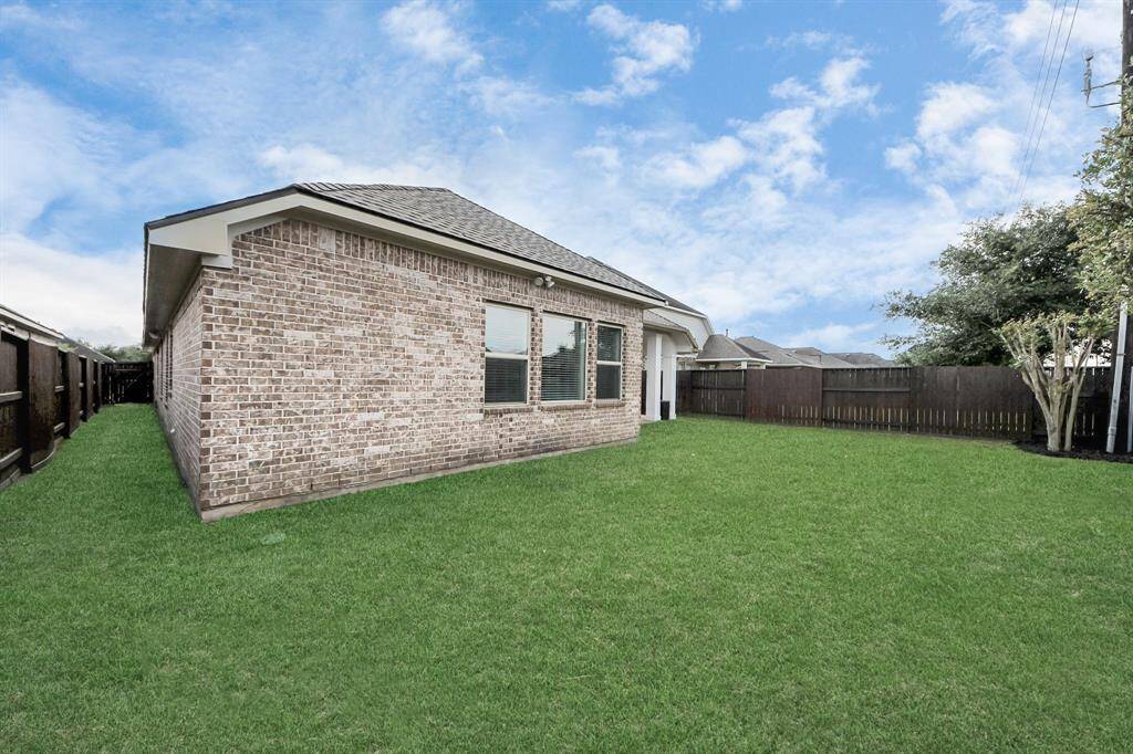 Additional features include a built-in sprinkler system for easy lawn maintenance, abundant storage options throughout the home, and a flexible floor plan that adapts to your lifestyle.