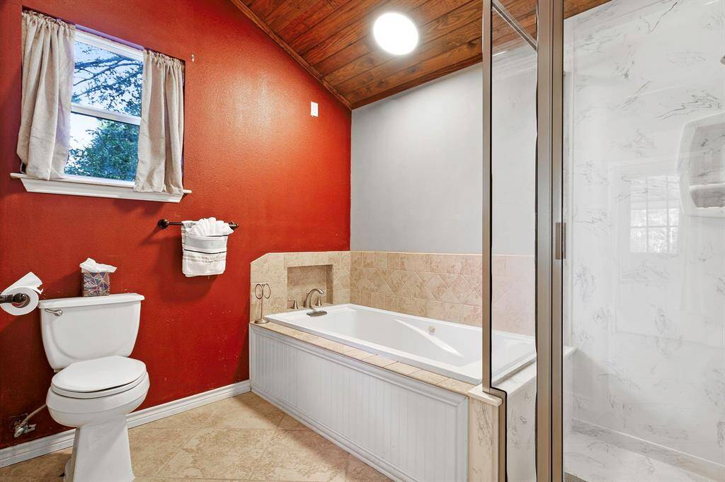 Showing this closet was a must! Custom built with plenty of space for storage and organizing **403 E Lake Drive, Livingston, TX 77351**