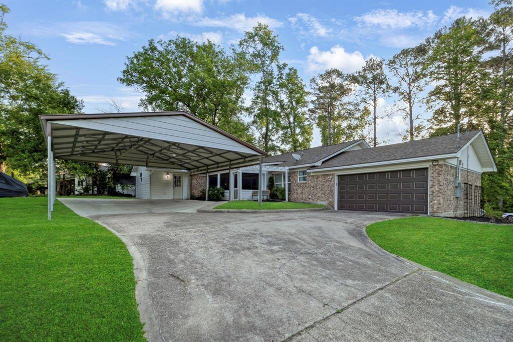 Garage Door and Garage Door Opener replaced 2024 **403 E Lake Drive, Livingston, TX 77351**