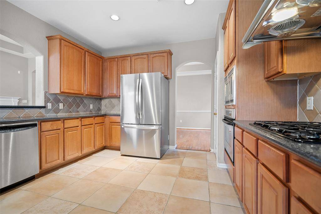 Refrigerator included
