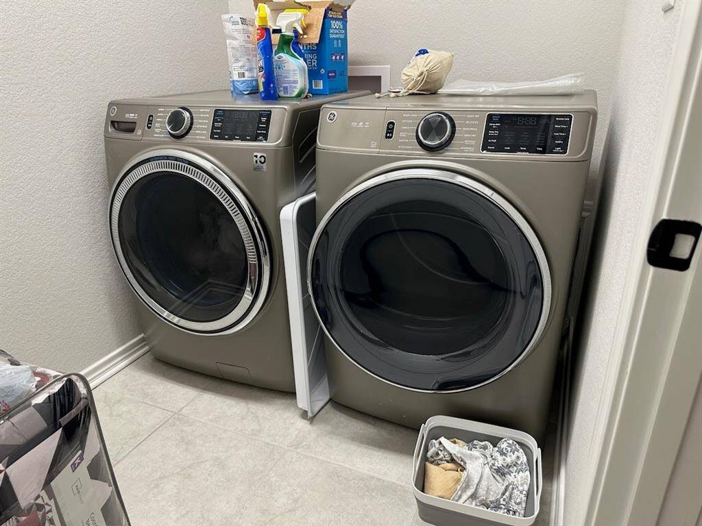Washer and dryer included