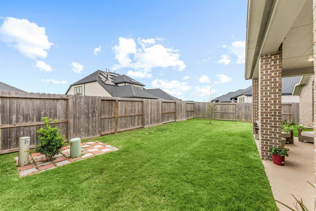 This breathtaking view is right from your very own backyard! Enjoy the serene and calming view from the comfort of your covered patio as your kids and furry friends run around.