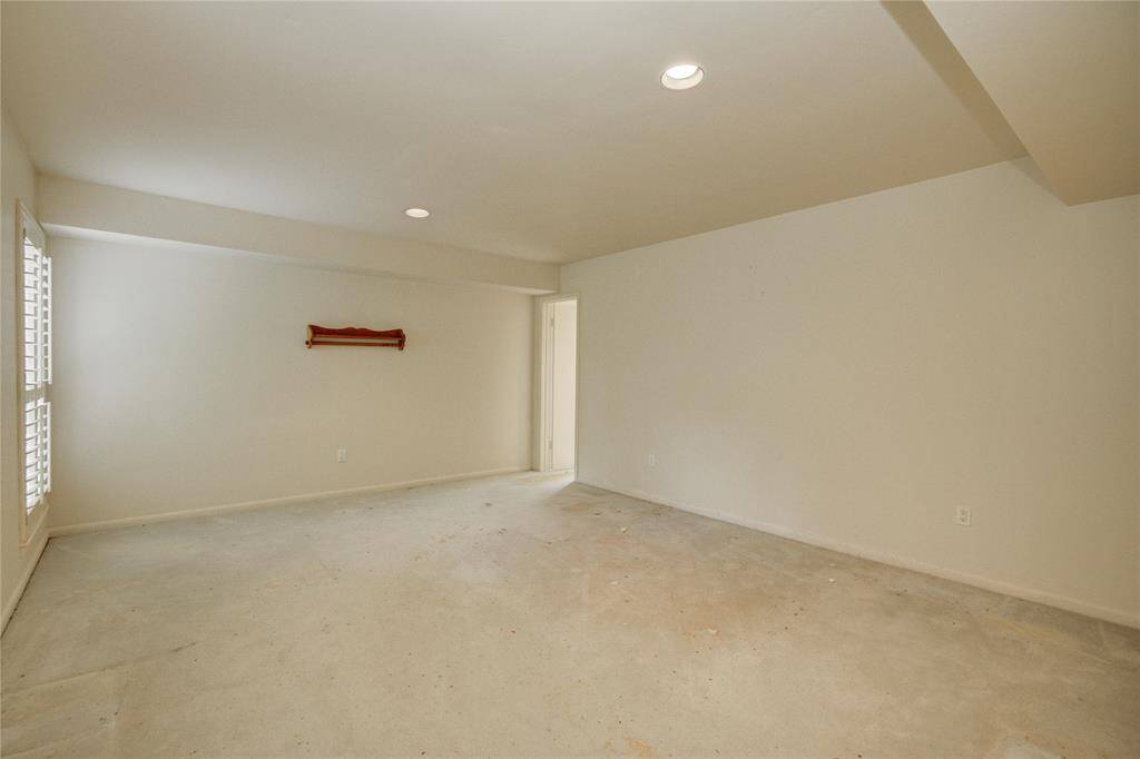 Spacious Primary Bedroom