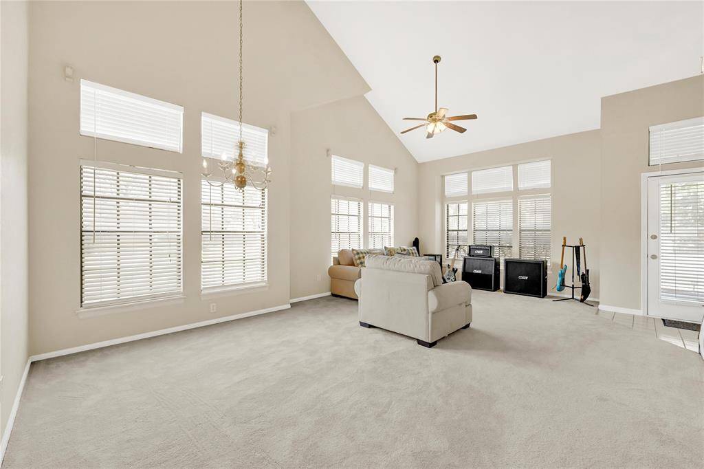 Formal Dining
