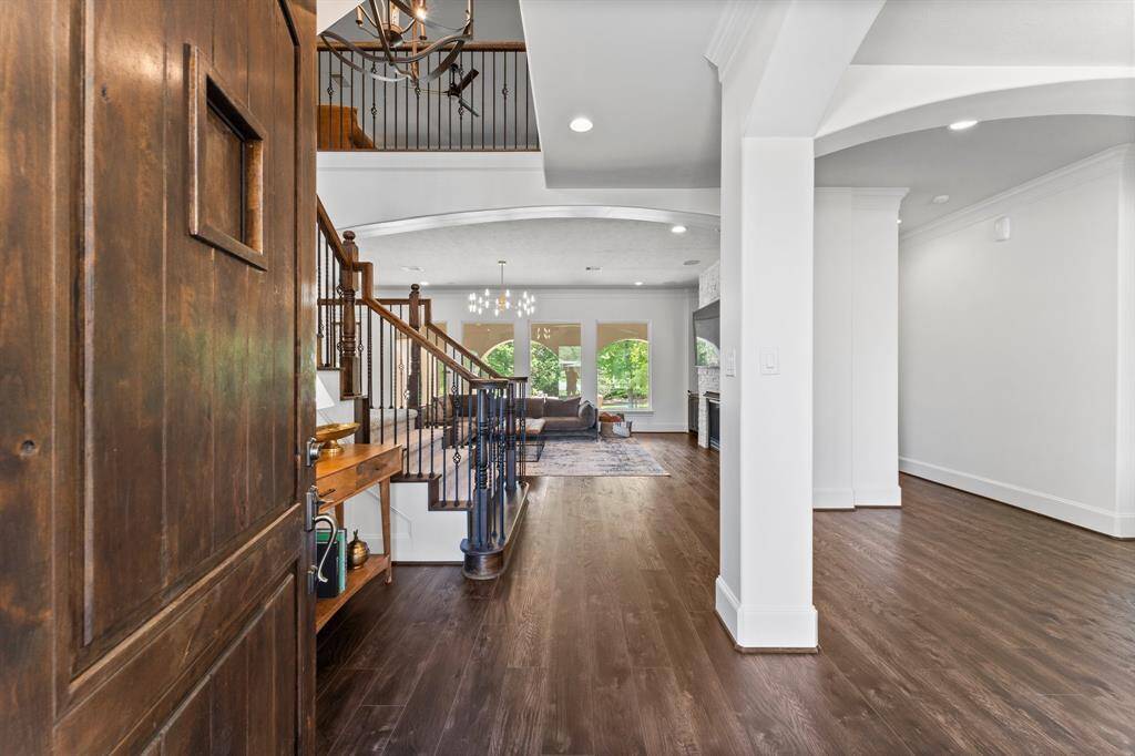 Welcome in, the arches give this home so much character!