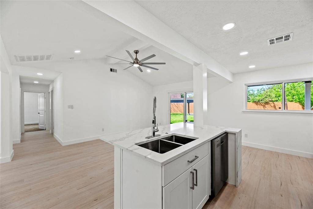 Open floor plan perfect for family time or entertaing.