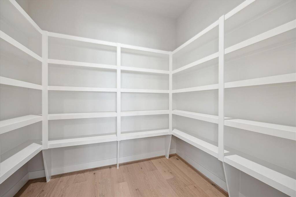 Kitchen Pantry