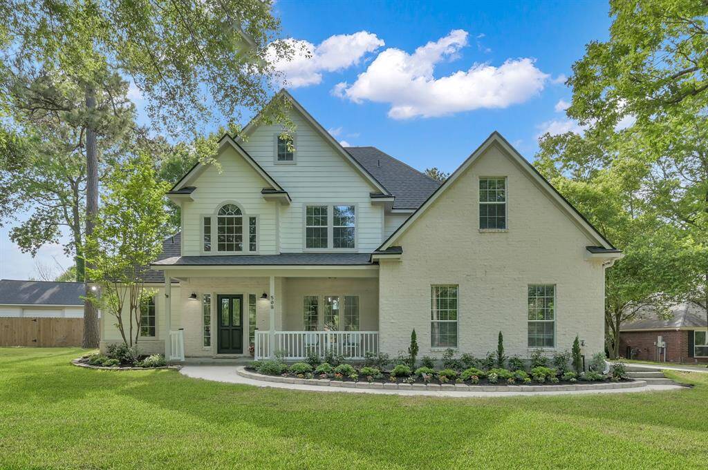 Welcome home to 508 Nautica Lane!