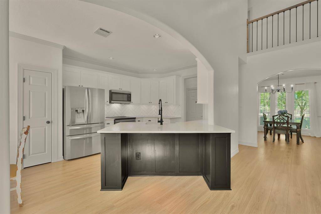Open kitchen