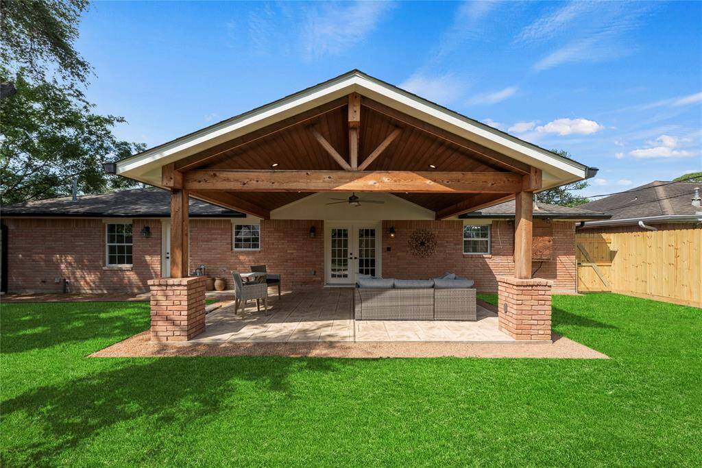 This covered patio is another living space!!