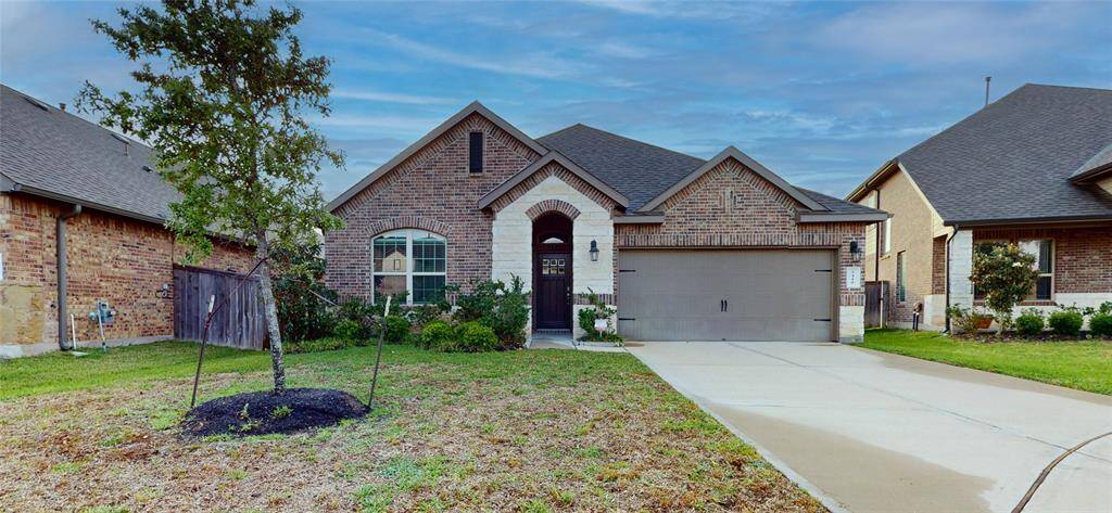 5410 Wildbrush Drive is a 4 bed/3 bath home located on a cul-de-sac lot in the Long Meadow Farms community. Immaculate condition, feels nearly new!