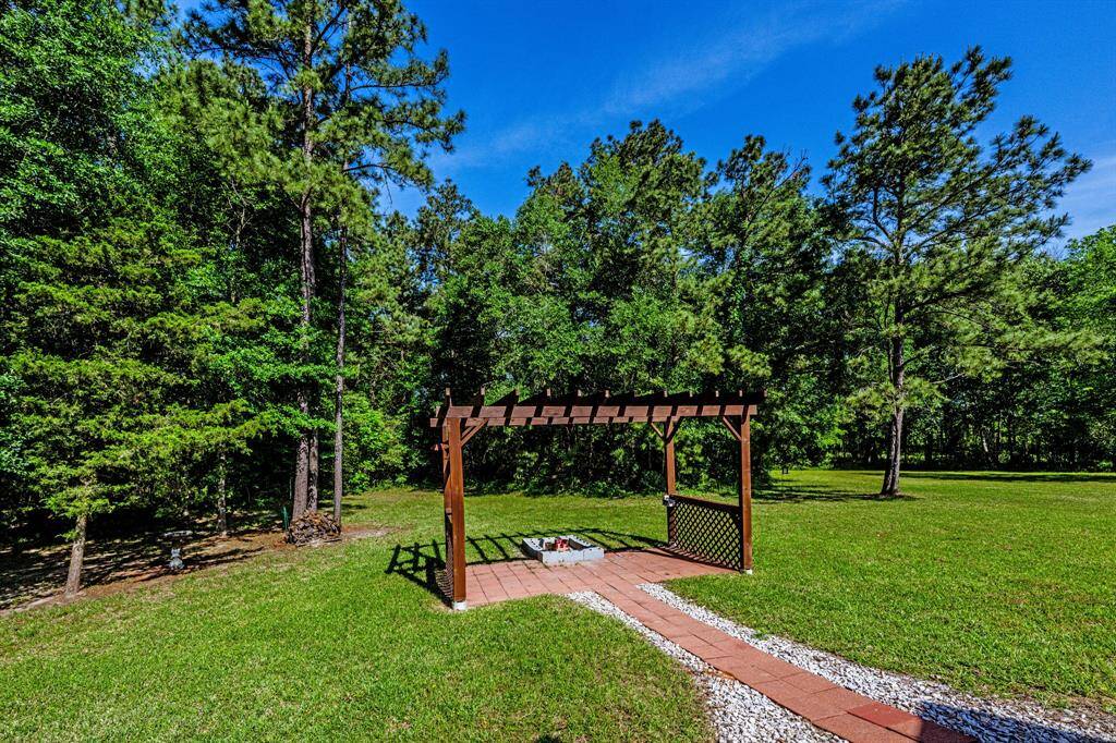 Pergola & Fire pit