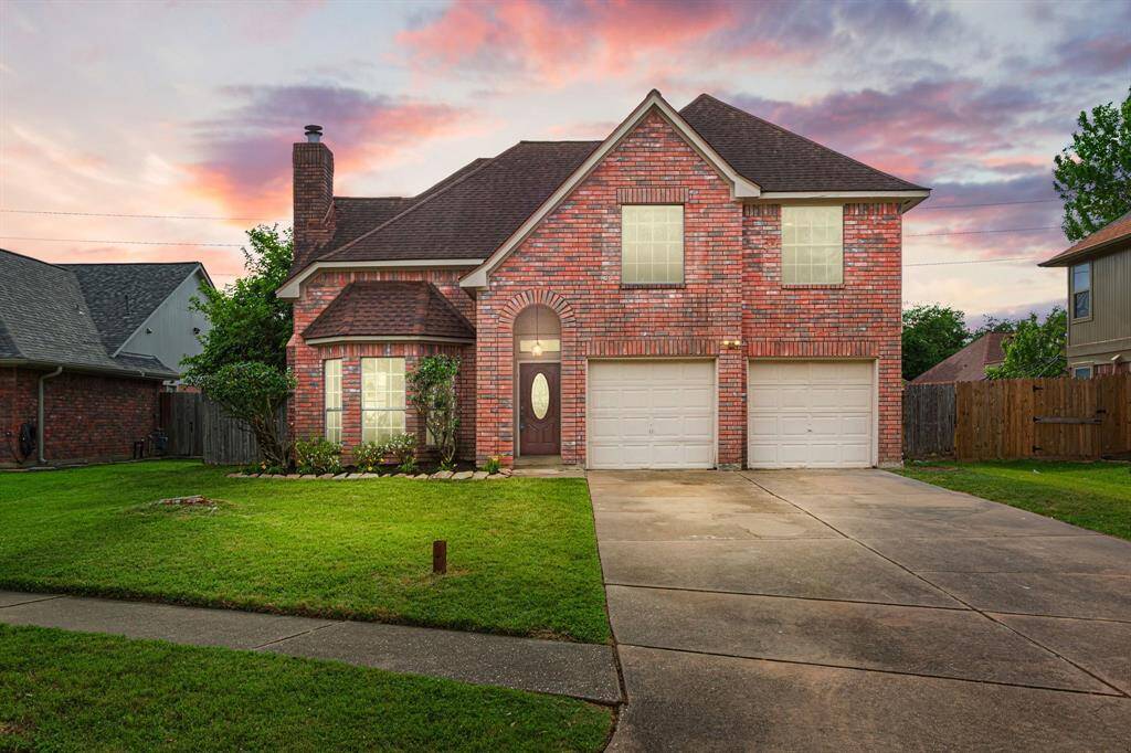 4 bed, 2.5 bath home, freshly remodeled inside