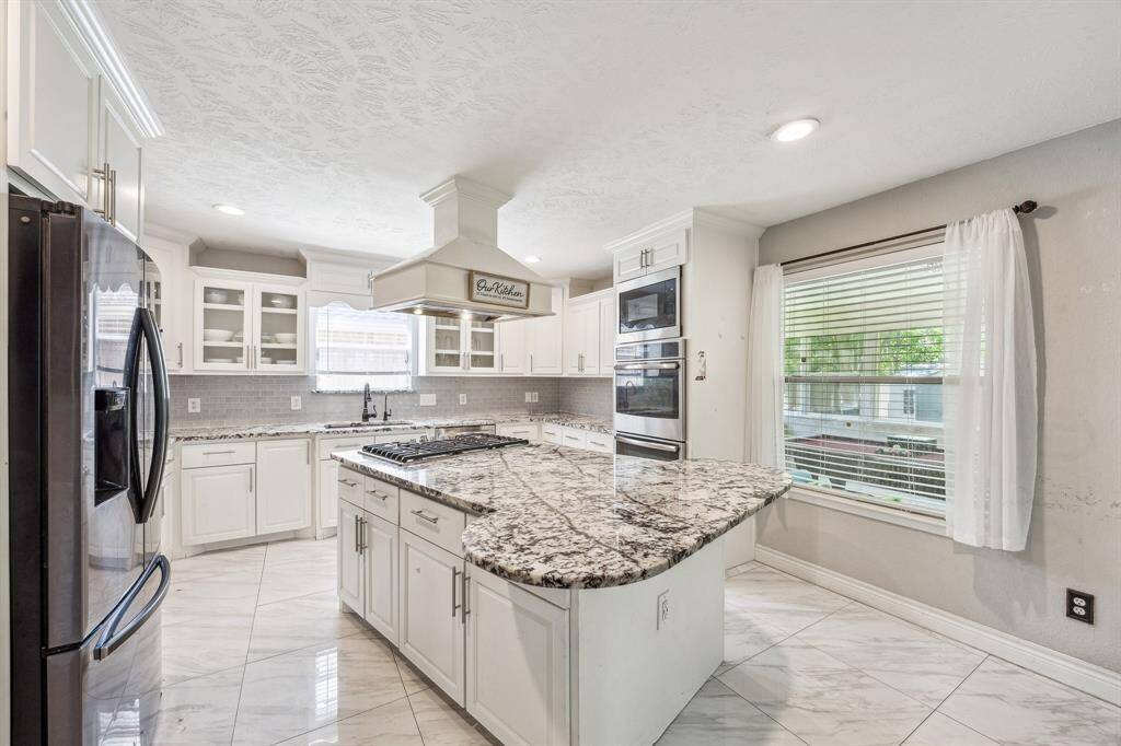 Alternate view of the kitchen
