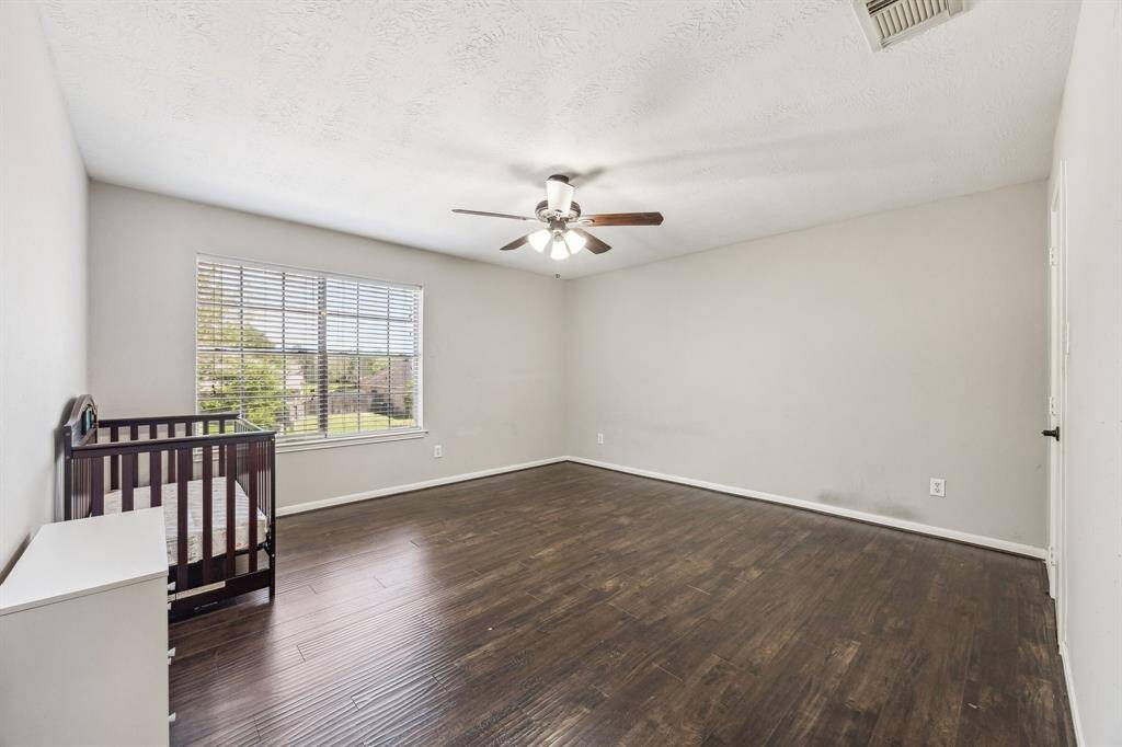 Secondary #2 bedroomo