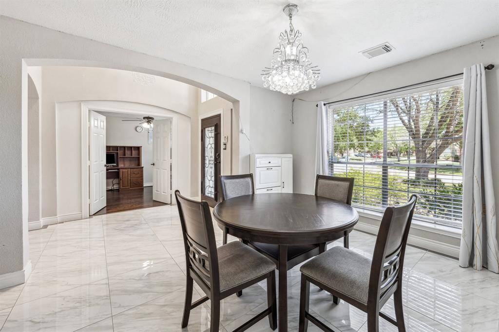 Dining room right off the entrance