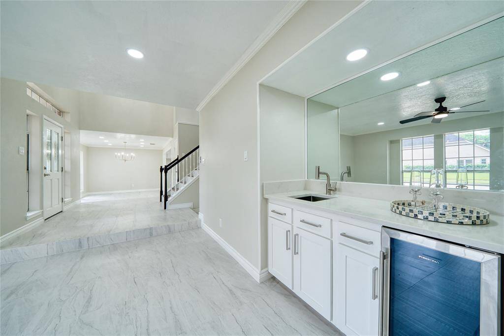 Wet Bar Included