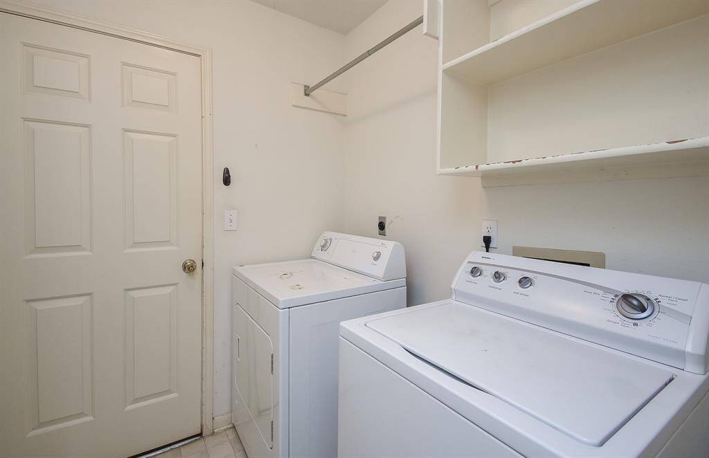 Laundry room- leads to the 2 car attached garage