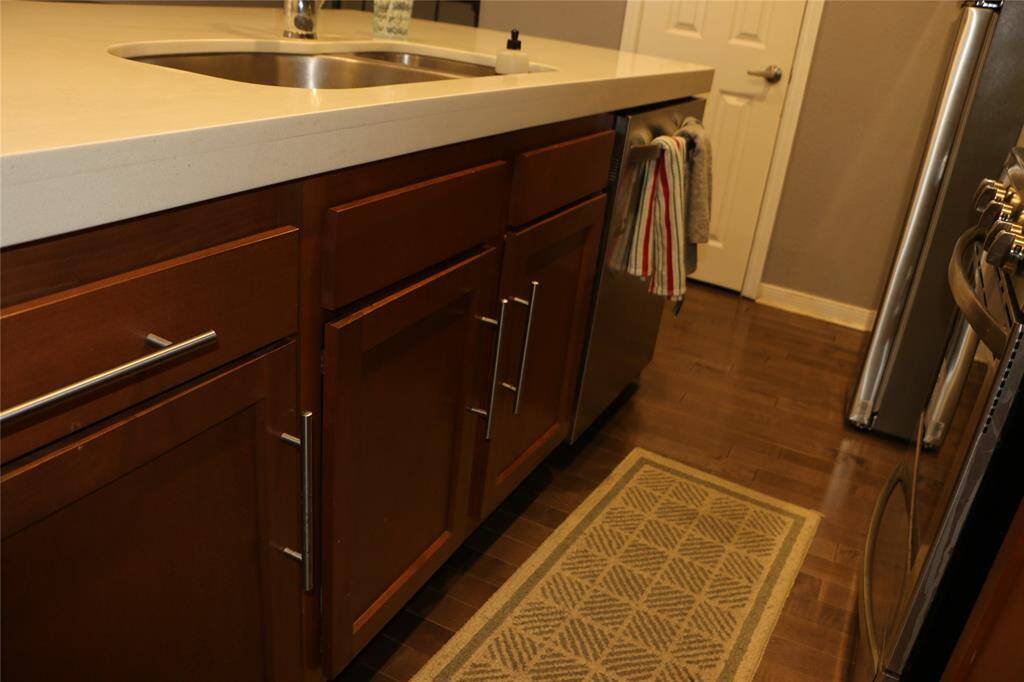 Kitchen cabinetry