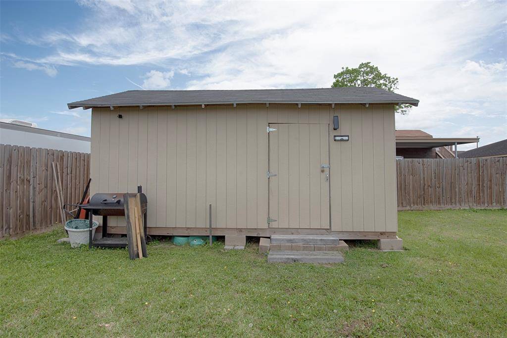 Another view showing the incredible space of this shed which stays for the lucky new owner.