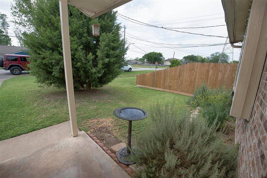 Another view of the garden with rosemary. Imagine the great dishes you'll make with fresh herbs.