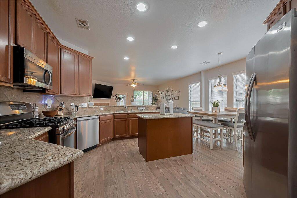 Kitchen with Island