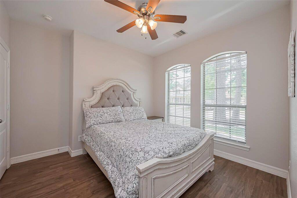 Secondary  bedroom