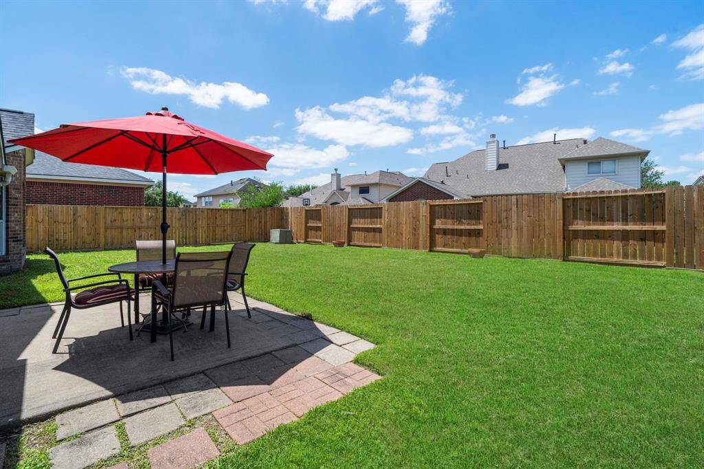Situated on a generous 8,894 sq ft lot, there's plenty of space to relax, play, and entertain—both indoors and out.
