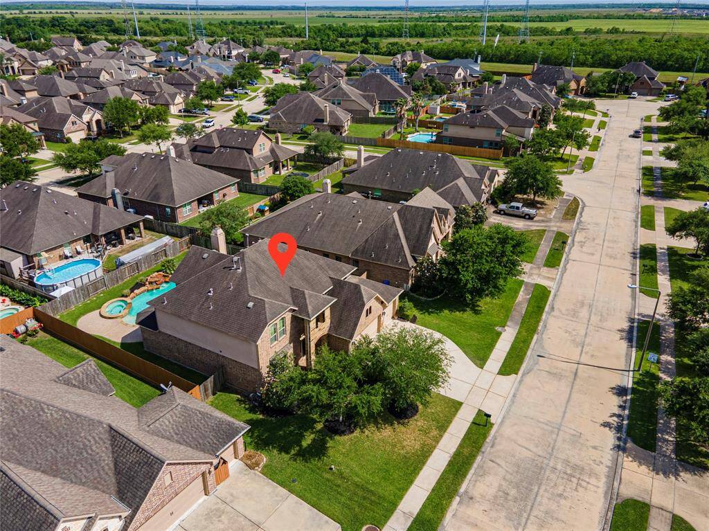 This is an awesome neighborhood!