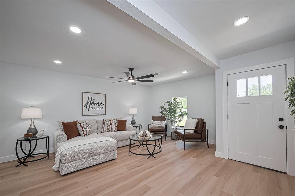 This house is ready for you!