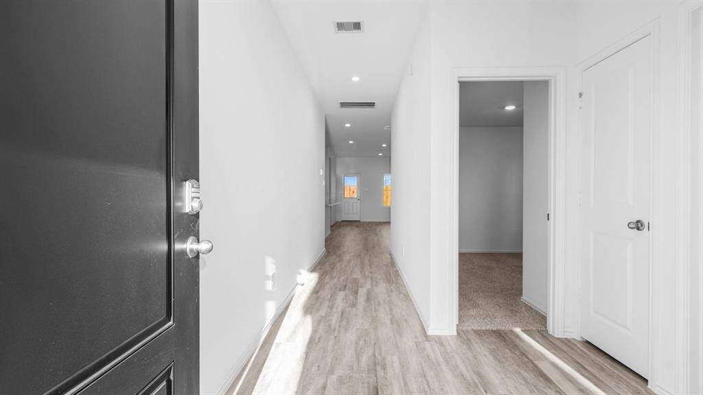 *Images and 3D tour are for illustration only and options may vary from home as built.