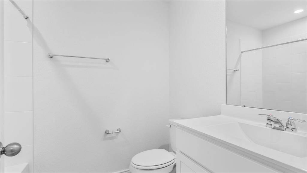 *Images and 3D tour are for illustration only and options may vary from home as built.