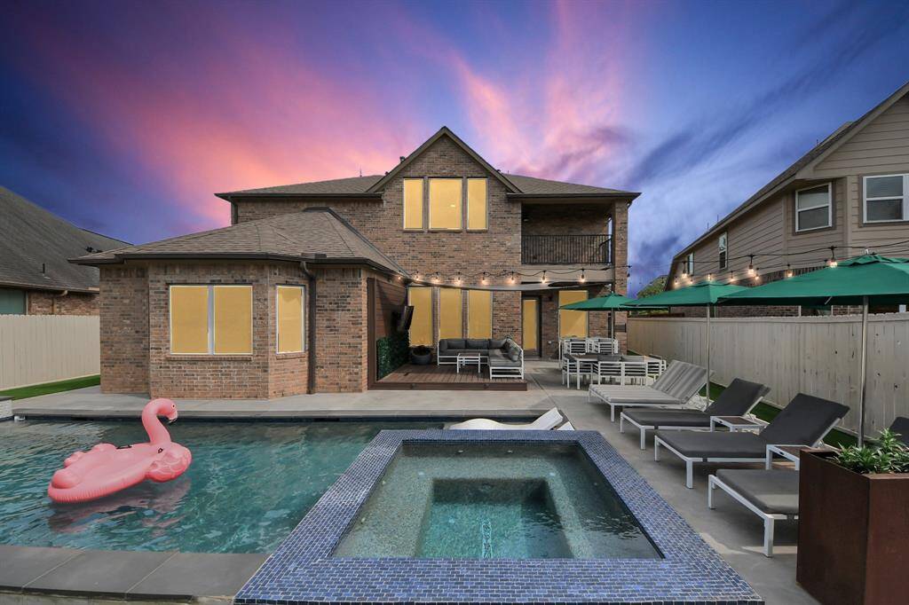Schedule a showing today!