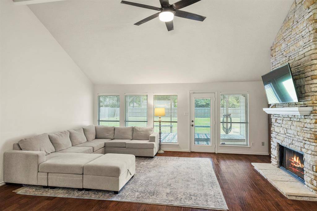 Expansive family room
